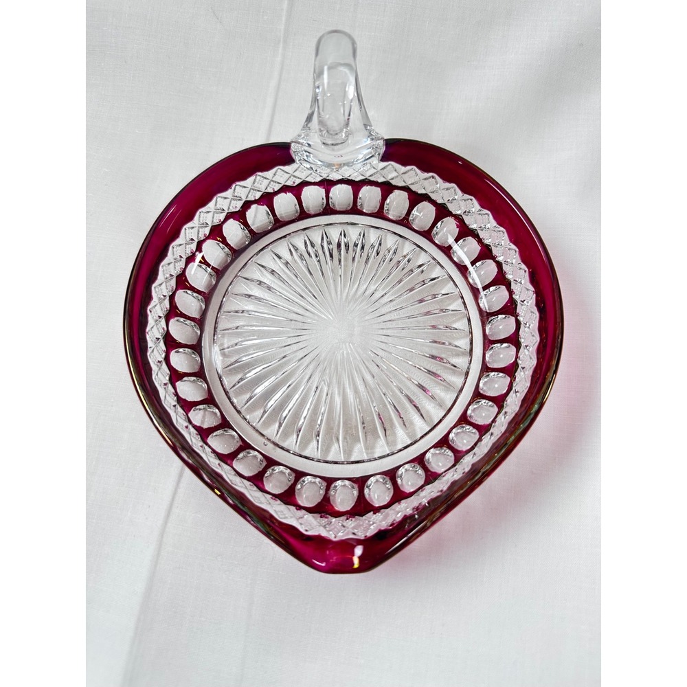 Westmoreland Ruby Red Waterford‎ 5" Heart Shaped Bonbon Nappy Glass Dish Handle - Picture 3 of 14